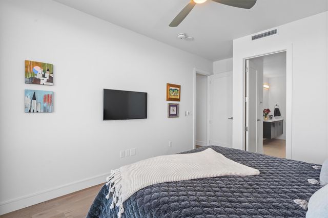 222 West Ave 2806, Austin, TX 78701