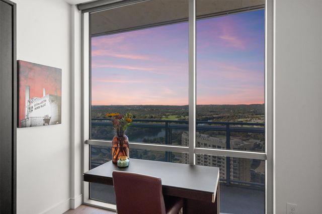 222 West Ave 2806, Austin, TX 78701
