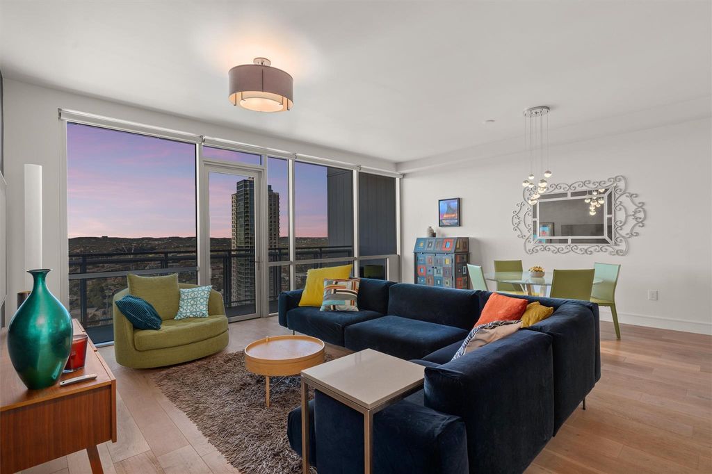 222 West Ave 2806, Austin, TX 78701