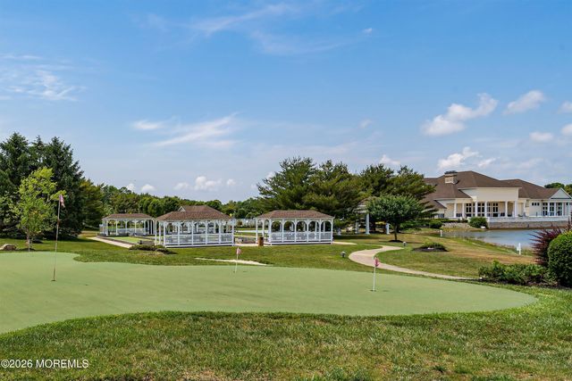 7 Bayou Court, Barnegat, NJ 08005