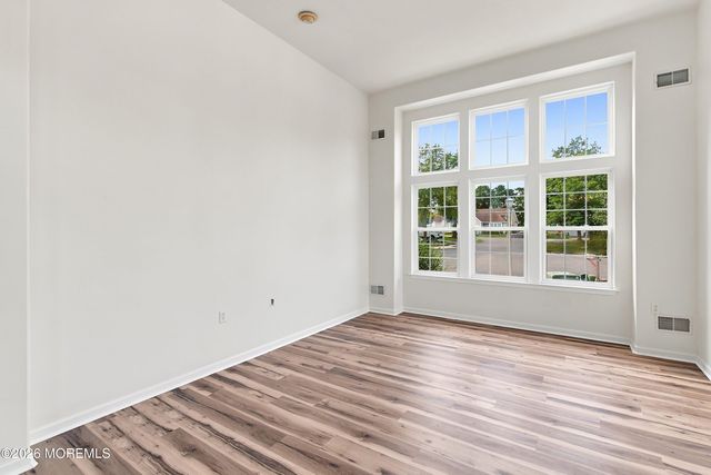7 Bayou Court, Barnegat, NJ 08005
