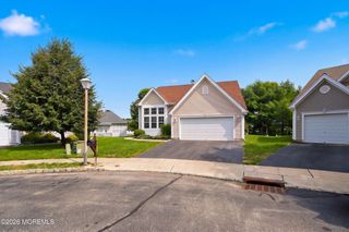7 Bayou Court, Barnegat, NJ 08005