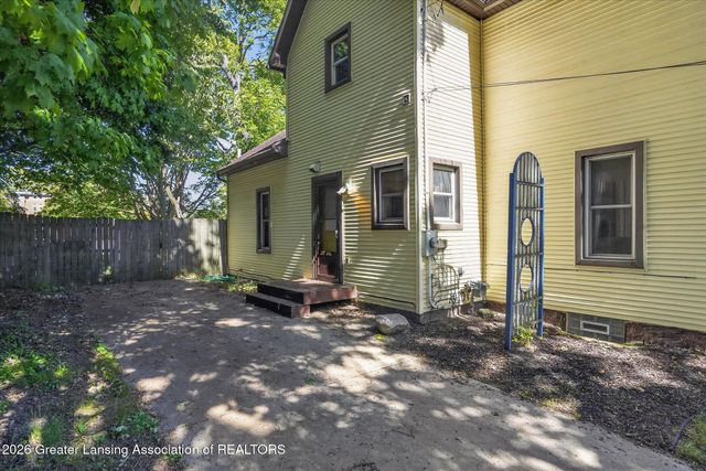 628 Brook Street, Lansing, MI 48906