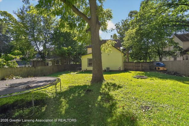 628 Brook Street, Lansing, MI 48906