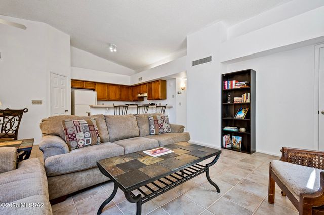 3345 W Starfall Place, Tucson, AZ 85741