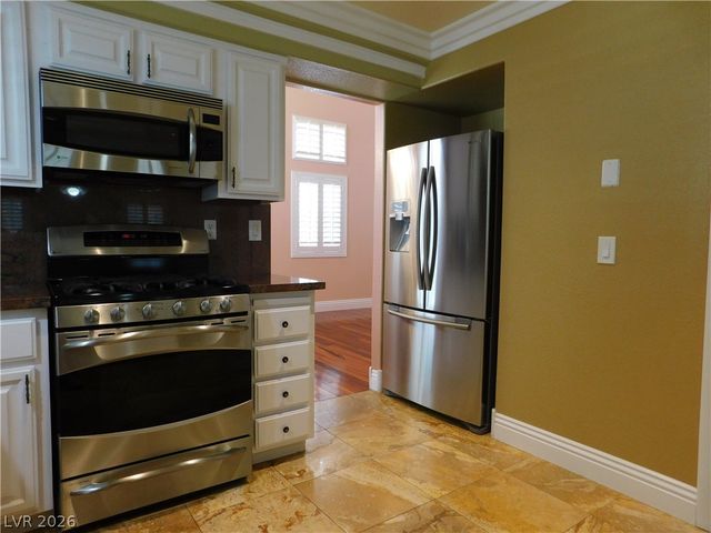 2150 Eaglecloud Drive, Henderson, NV 89074