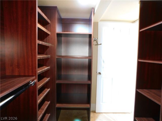 2150 Eaglecloud Drive, Henderson, NV 89074