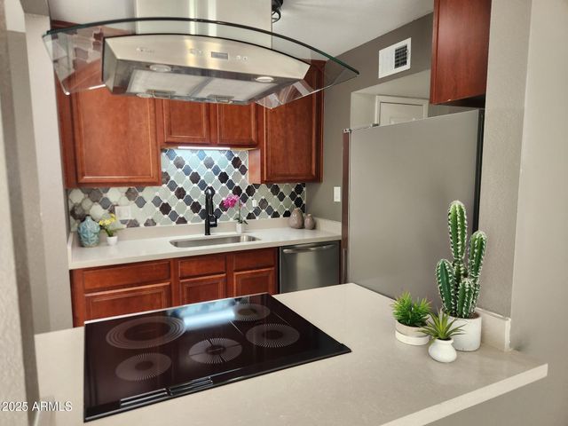 4419 N 27th Street 2, Phoenix, AZ 85016