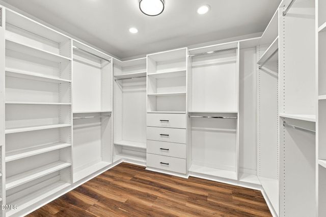 115 Meadowglades Lane, Cary, NC 27518