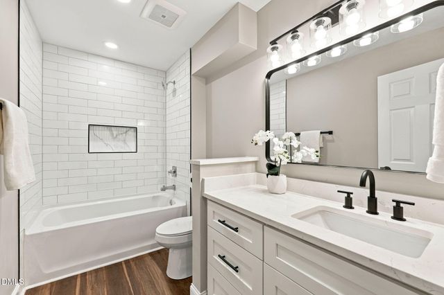 115 Meadowglades Lane, Cary, NC 27518