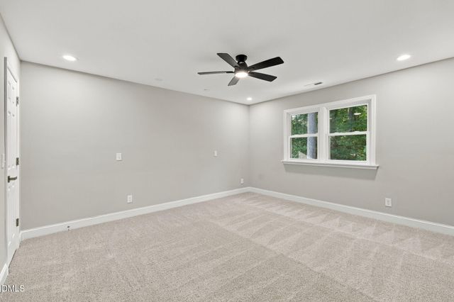115 Meadowglades Lane, Cary, NC 27518