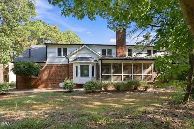 115 Meadowglades Lane, Cary, NC 27518
