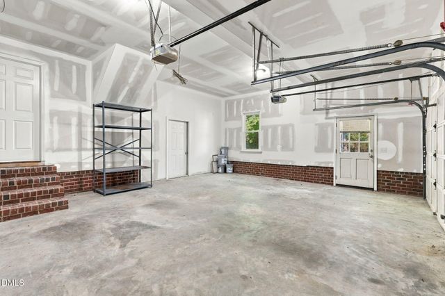 115 Meadowglades Lane, Cary, NC 27518