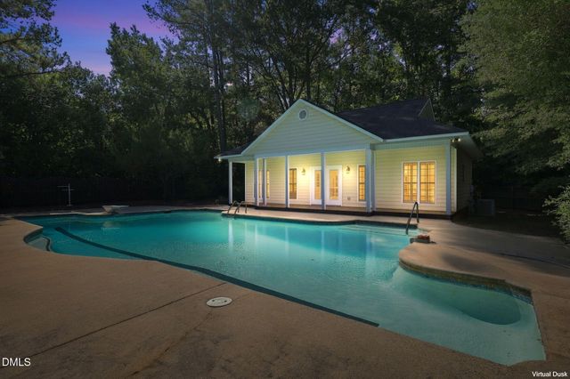 115 Meadowglades Lane, Cary, NC 27518
