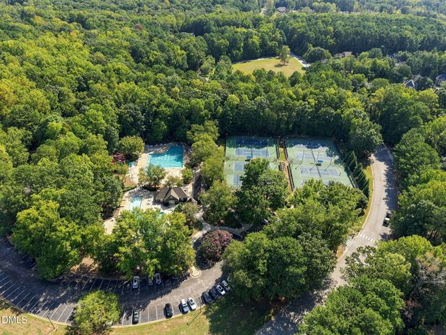 115 Meadowglades Lane, Cary, NC 27518