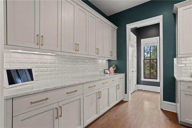 3477 Landen Pine Court NE, Atlanta, GA 30305