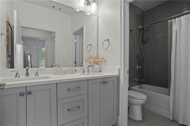 3477 Landen Pine Court NE, Atlanta, GA 30305