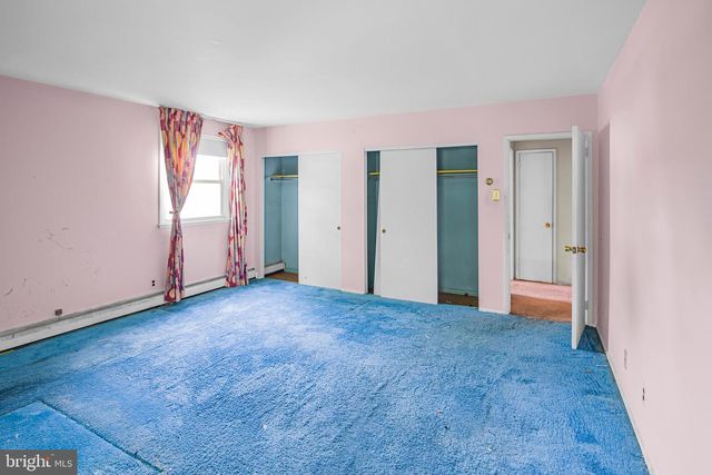 9096 PINE RD, Philadelphia, PA 19115