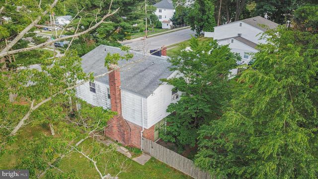 9096 PINE RD, Philadelphia, PA 19115