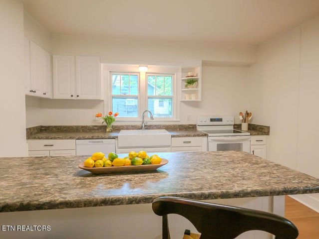 110 Old Englewood Road, Englewood, TN 37329