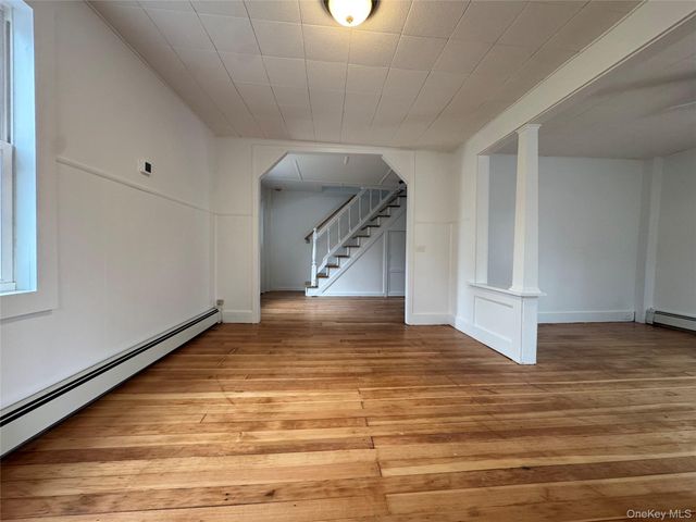 101 Spring Street, Maybrook, NY 12543