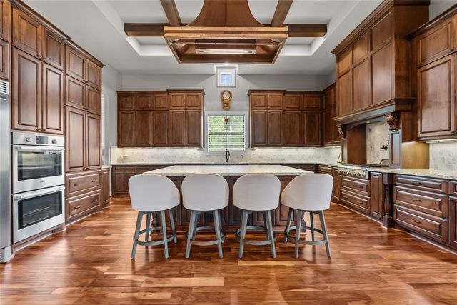 2080 Wilderness Trail, Friendswood, TX 77546