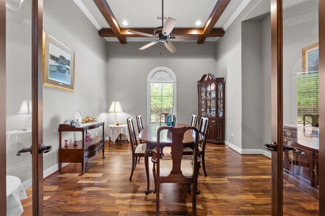 2080 Wilderness Trail, Friendswood, TX 77546