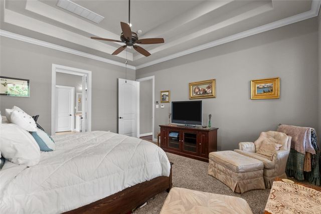 2080 Wilderness Trail, Friendswood, TX 77546