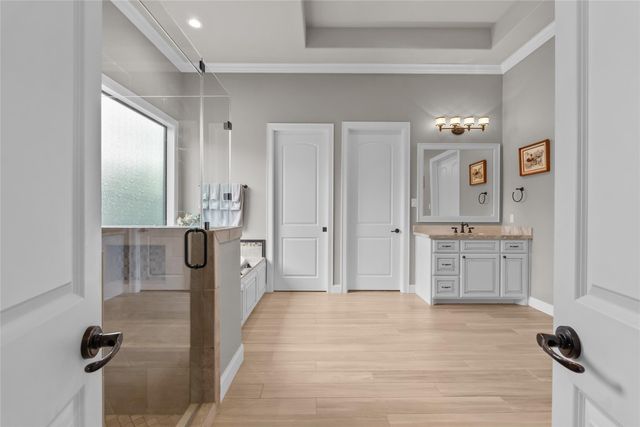 2080 Wilderness Trail, Friendswood, TX 77546