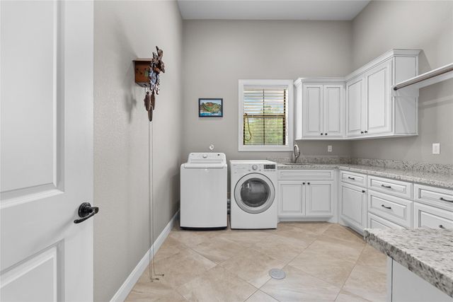 2080 Wilderness Trail, Friendswood, TX 77546