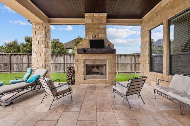 2080 Wilderness Trail, Friendswood, TX 77546
