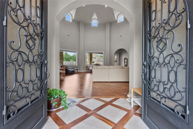 2080 Wilderness Trail, Friendswood, TX 77546