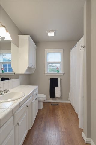 9641 Price Coffee Road, Bentonville, AR 72712