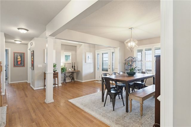 9641 Price Coffee Road, Bentonville, AR 72712