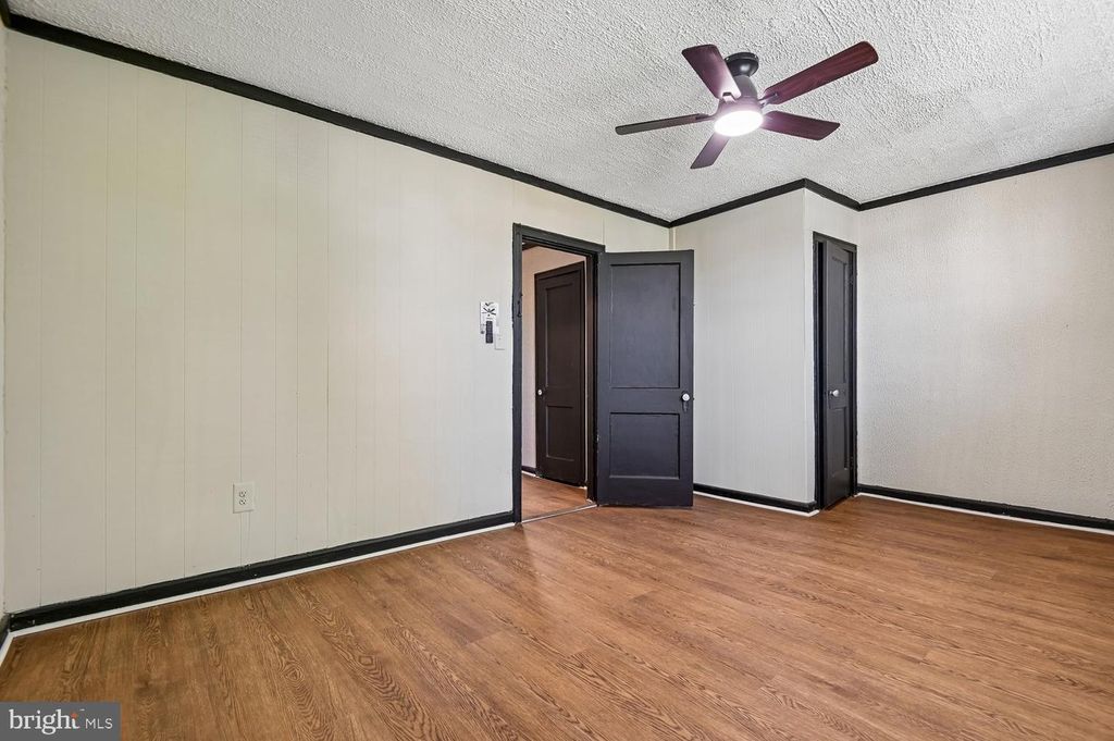 Image 12 of property listing at 5105 CHALGROVE AVE, Baltimore, MD 21215