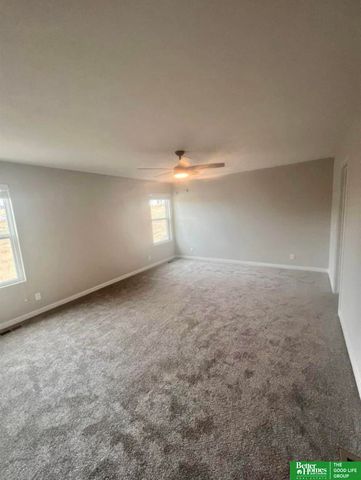 8701 N 177th Street, Bennington, NE 68007
