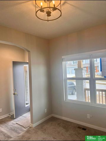 8701 N 177th Street, Bennington, NE 68007