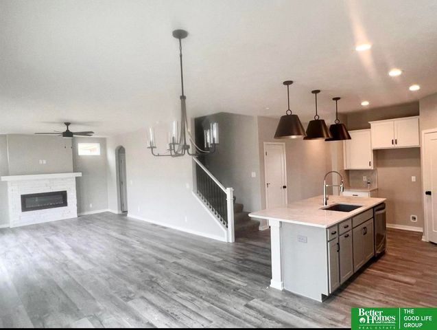 8701 N 177th Street, Bennington, NE 68007