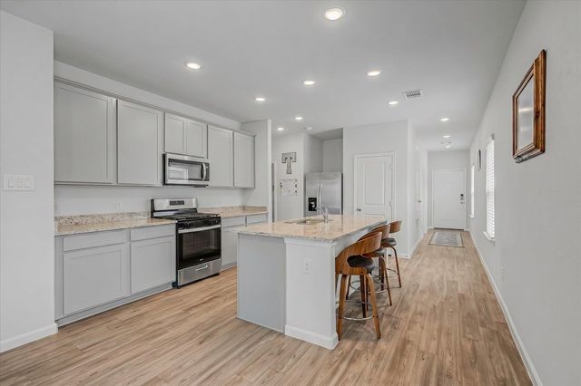 794 Westpointe Drive, Dayton, TX 77535