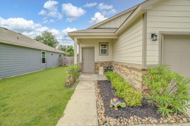 794 Westpointe Drive, Dayton, TX 77535