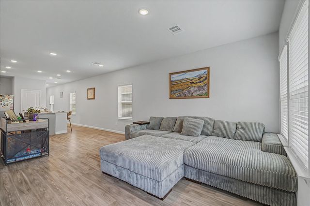 794 Westpointe Drive, Dayton, TX 77535