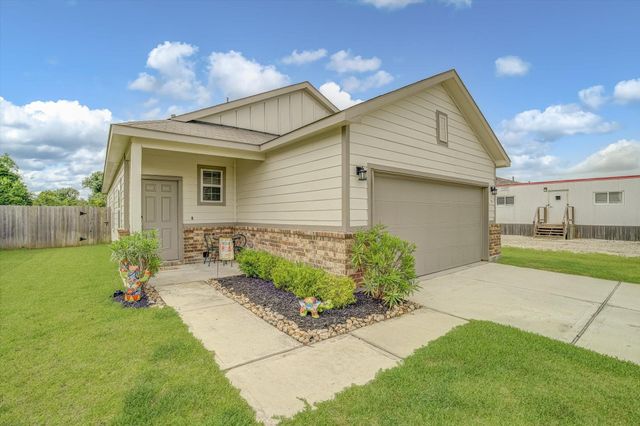 794 Westpointe Drive, Dayton, TX 77535