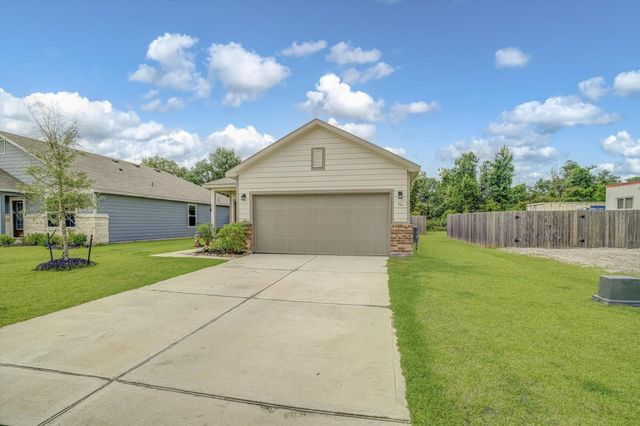 794 Westpointe Drive, Dayton, TX 77535