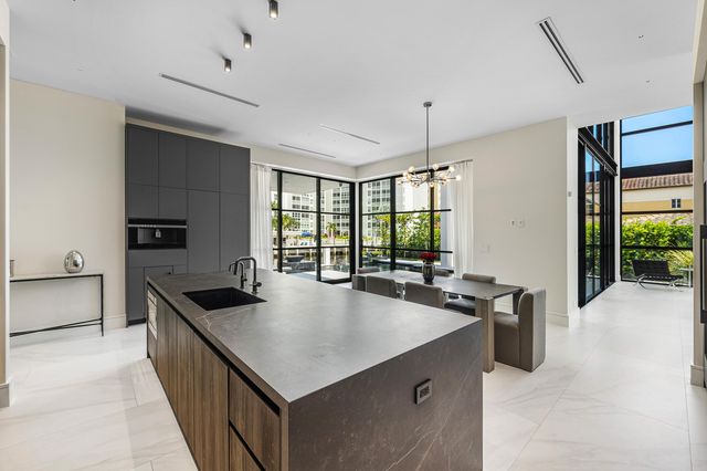 1670 E Terra Mar Drive, Lauderdale-By-The-Sea, Lauderdale By The Sea, FL 33062
