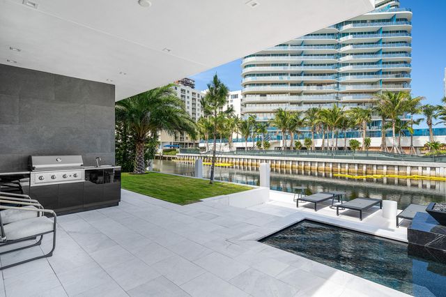 1670 E Terra Mar Drive, Lauderdale-By-The-Sea, Lauderdale By The Sea, FL 33062