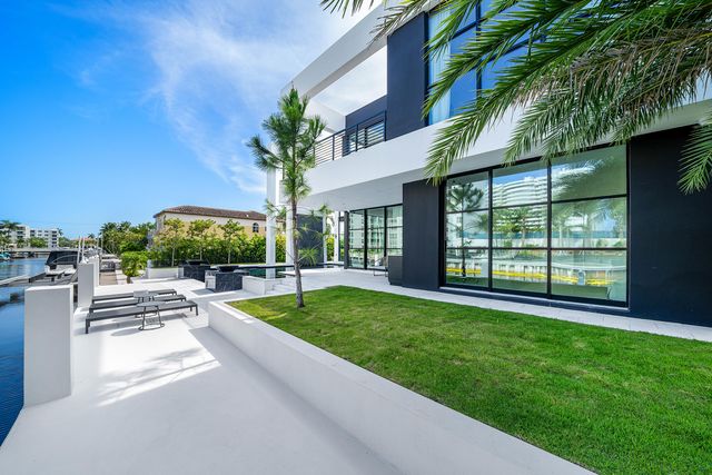 1670 E Terra Mar Drive, Lauderdale-By-The-Sea, Lauderdale By The Sea, FL 33062