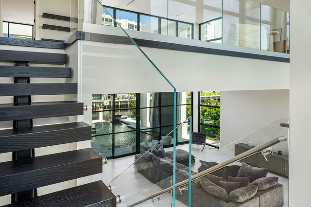 1670 E Terra Mar Drive, Lauderdale-By-The-Sea, Lauderdale By The Sea, FL 33062