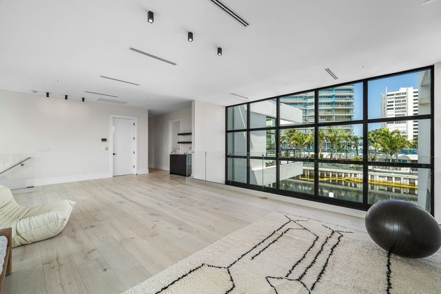 1670 E Terra Mar Drive, Lauderdale-By-The-Sea, Lauderdale By The Sea, FL 33062