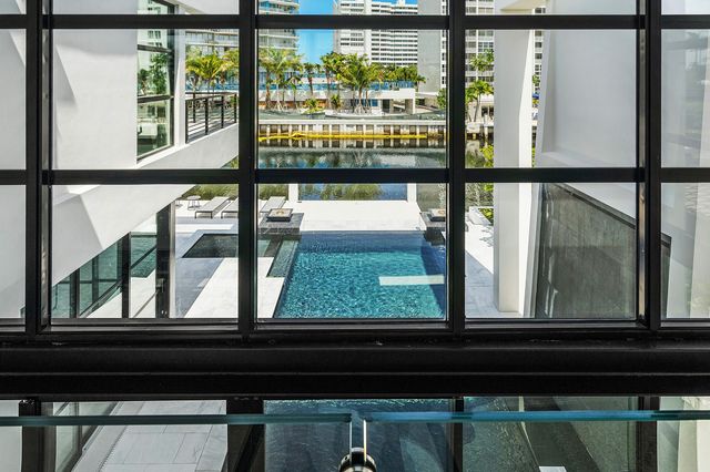1670 E Terra Mar Drive, Lauderdale-By-The-Sea, Lauderdale By The Sea, FL 33062