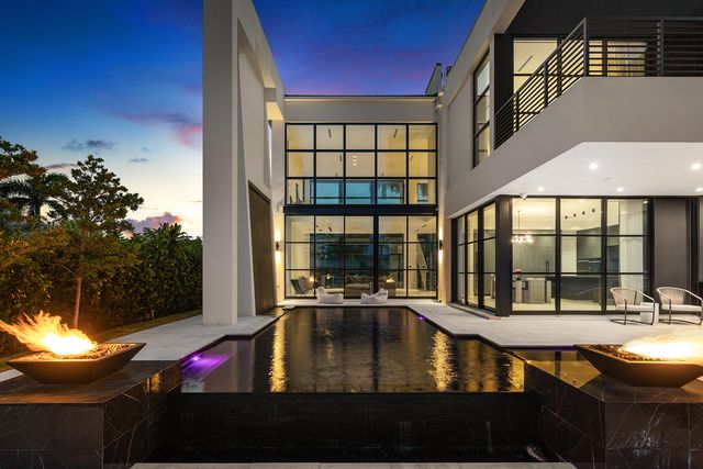 1670 E Terra Mar Drive, Lauderdale-By-The-Sea, Lauderdale By The Sea, FL 33062